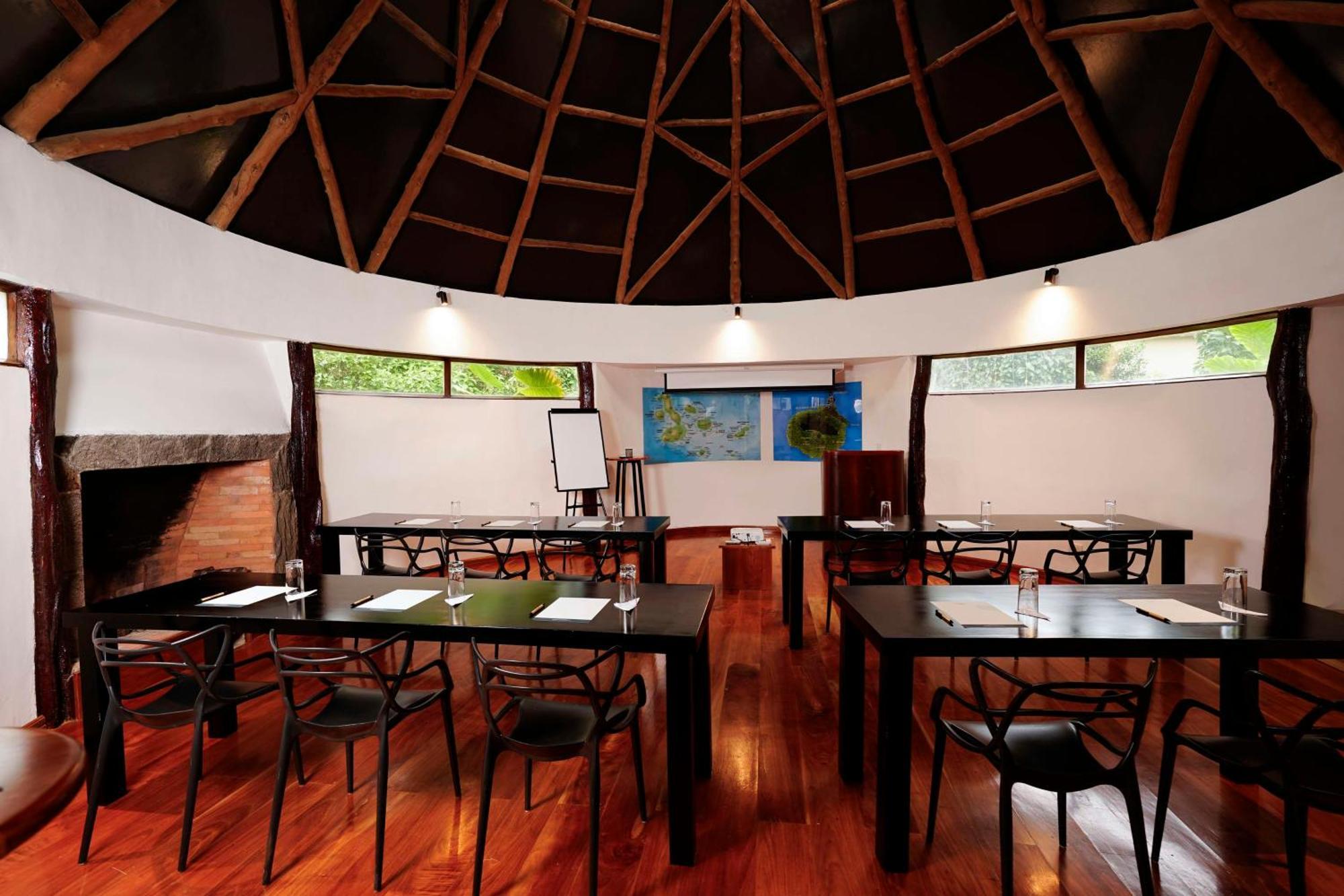 Royal Palm Galapagos, Curio Collection Hotel By Hilton Bellavista  Exterior foto